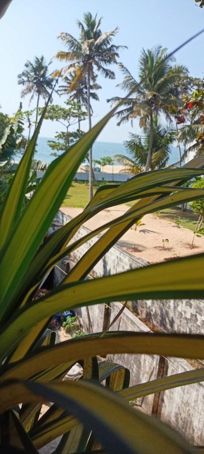 Marari Sibiya Beach Villa Mararikulam Exterior photo