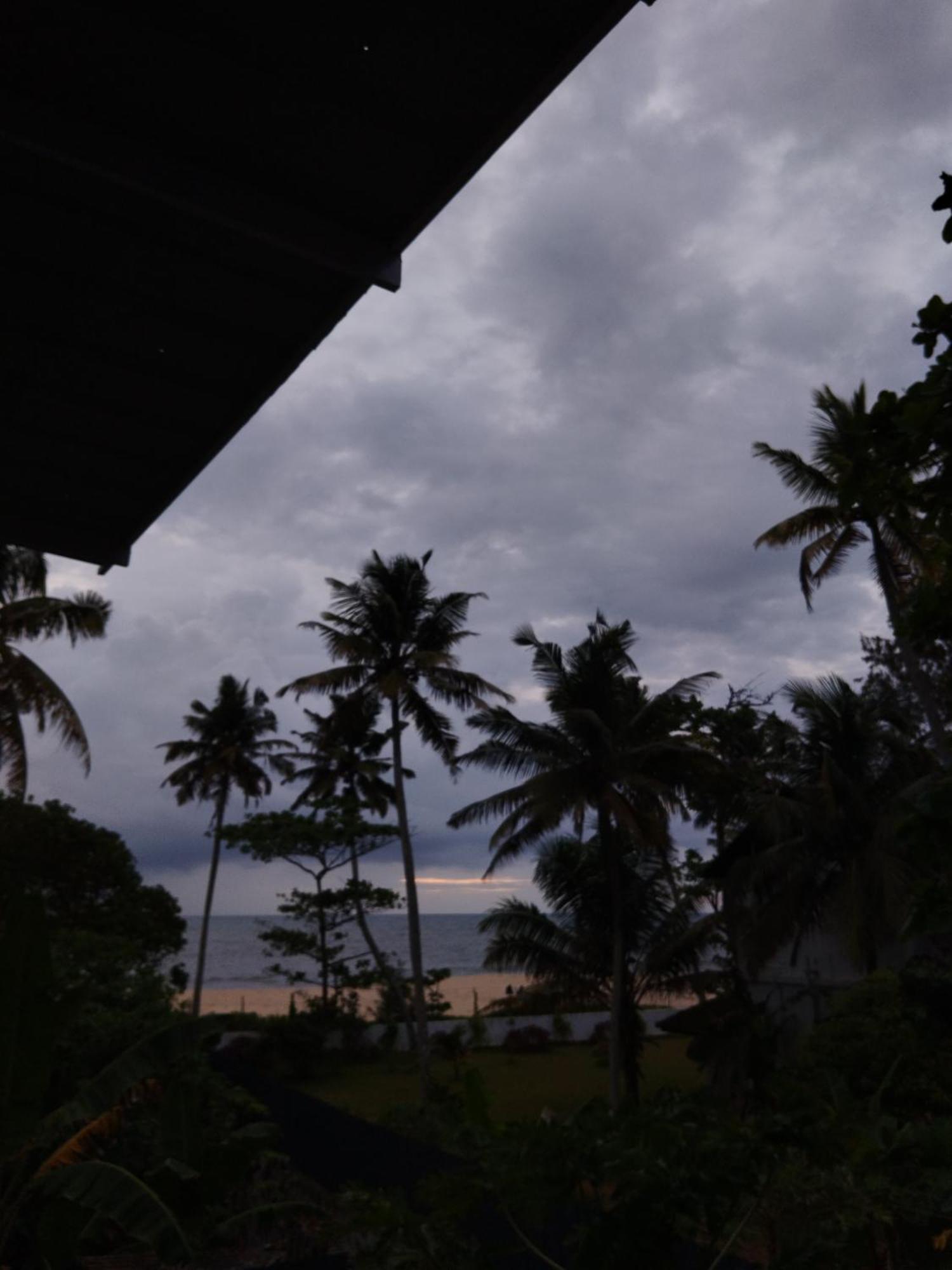 Marari Sibiya Beach Villa Mararikulam Exterior photo